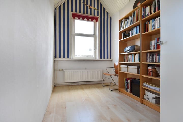 Photo 31 of Alexanderlaan 9