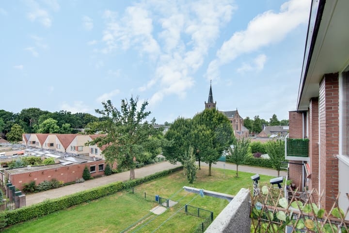 Foto 3 van Pastoor van Thiellaan 29