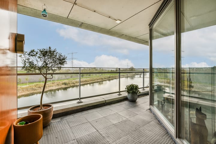 Foto 14 van Puerto Ricostraat 47