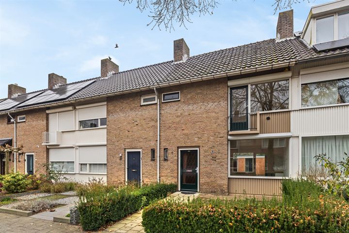 Bekijk foto 3 van Johannes Heerstraat 25