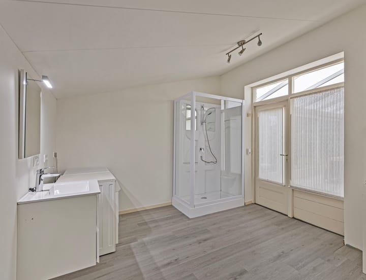 Foto 19 van Broekkant 7-A