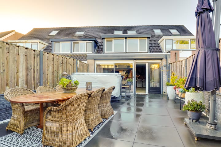 Photo 42 of Mennersweide 16