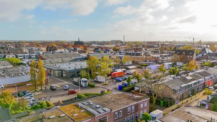 Foto 33 van van der Veldstraat 47