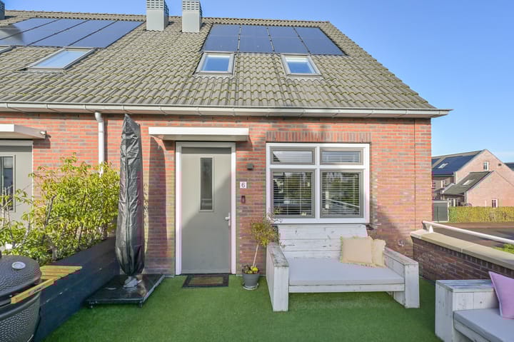 Foto 2 van Benedenland 6