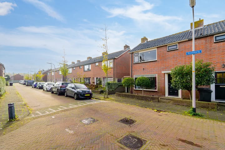 Photo 43 of Rozenburg 21