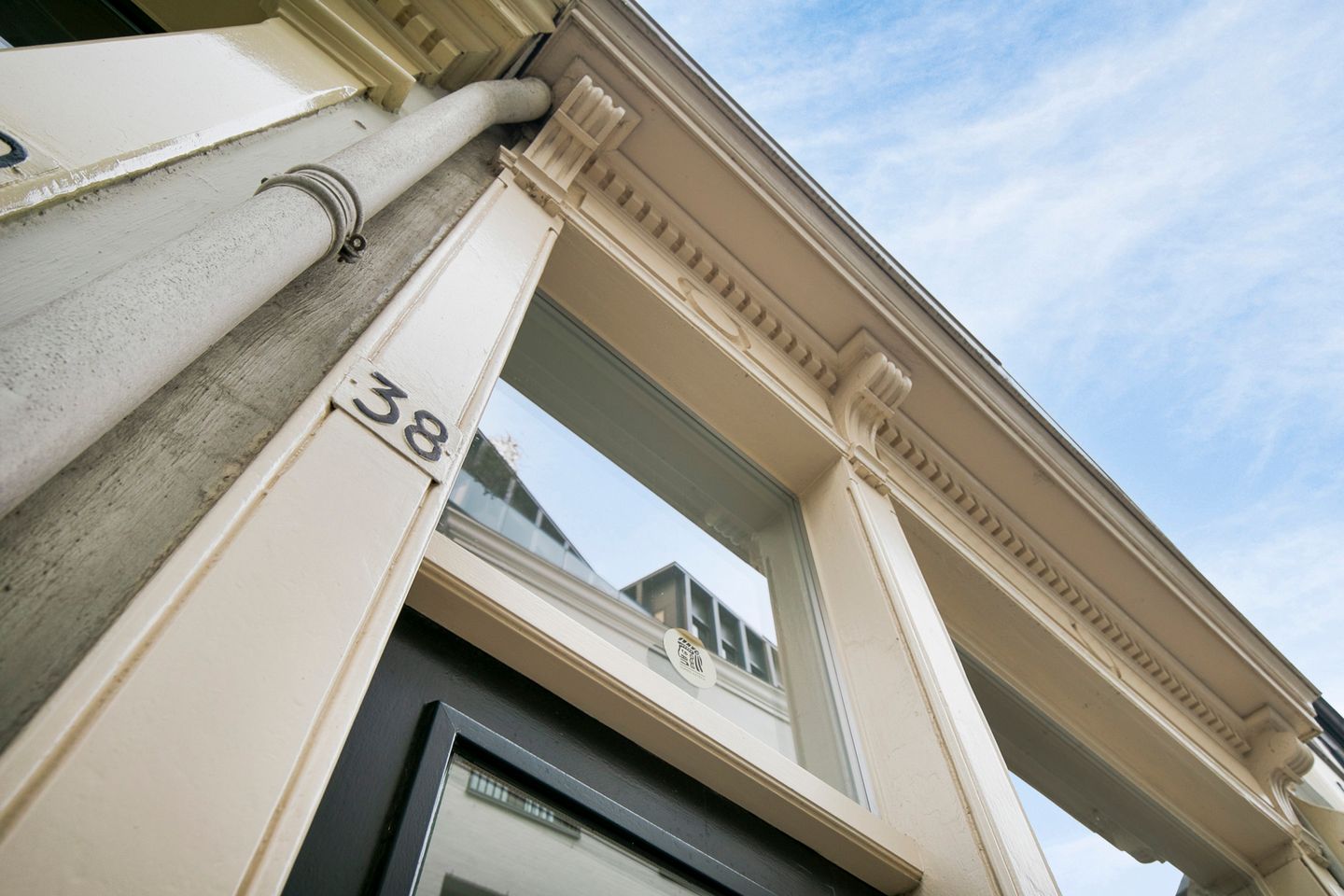 Photo 4 of Catharinastraat 38