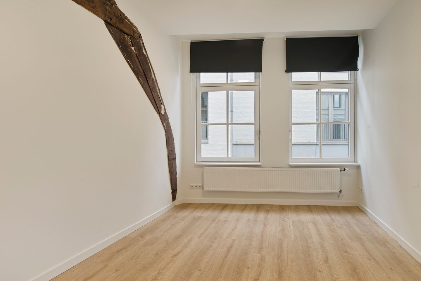 Photo 25 of Catharinastraat 38