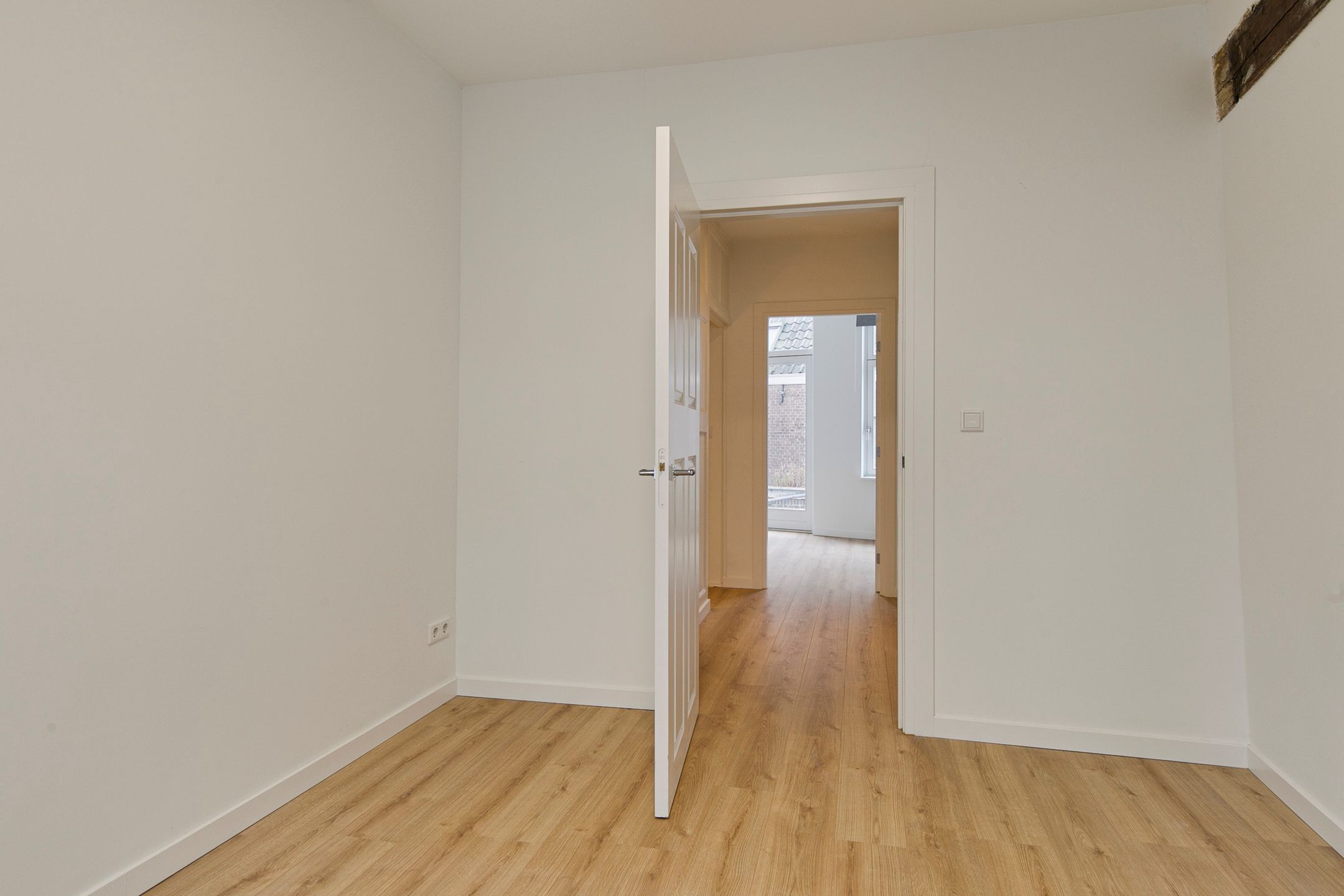 Photo 27 of Catharinastraat 38