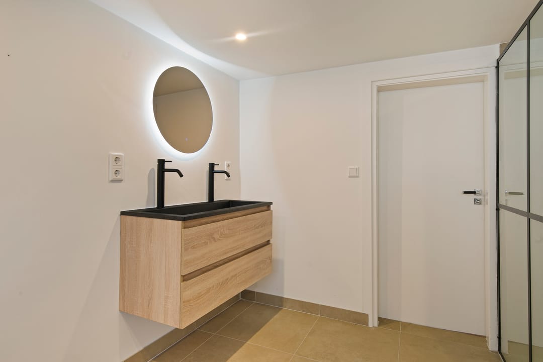 Photo 31 of Catharinastraat 38