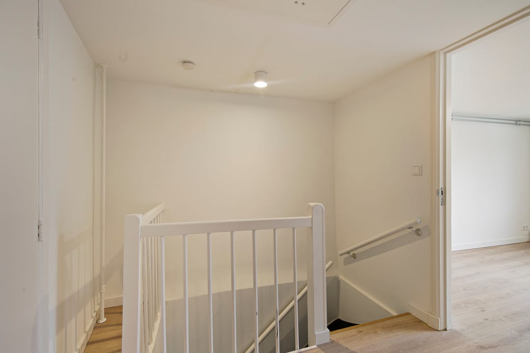 Photo 38 of Catharinastraat 38