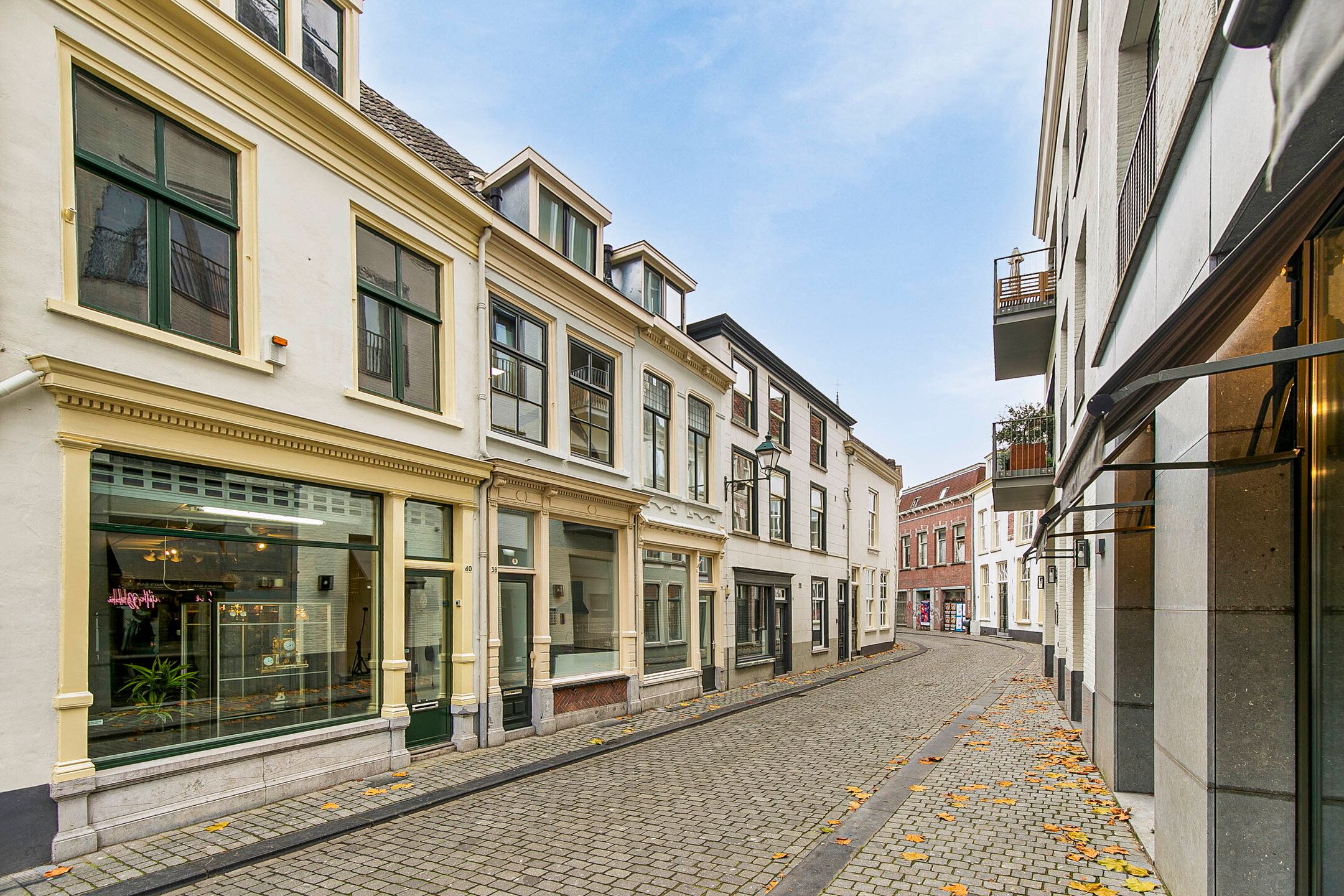 Photo 42 of Catharinastraat 38