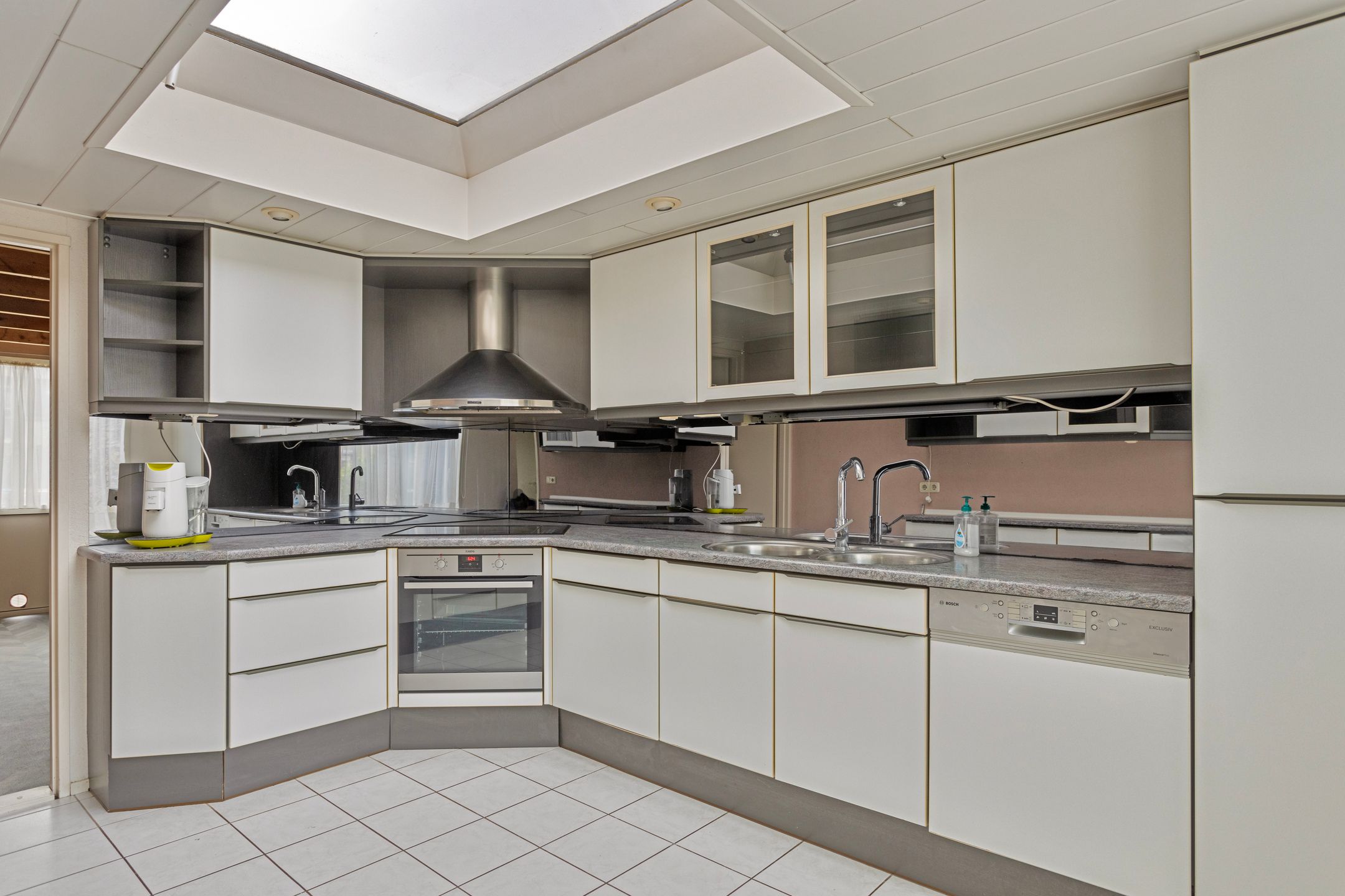 Photo 12 of De Meeren 86