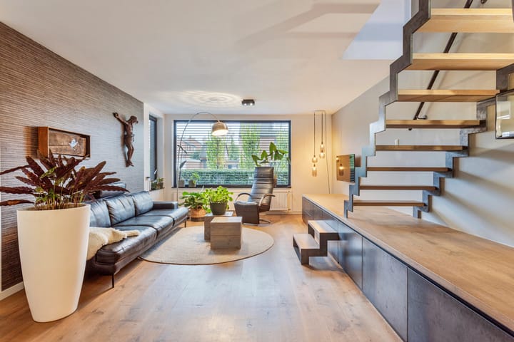 Foto 8 van Burgemeester Smeetsstr 17