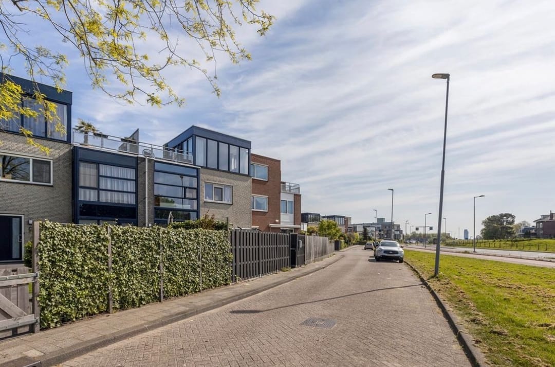 Photo 1 of Solingstraat 27