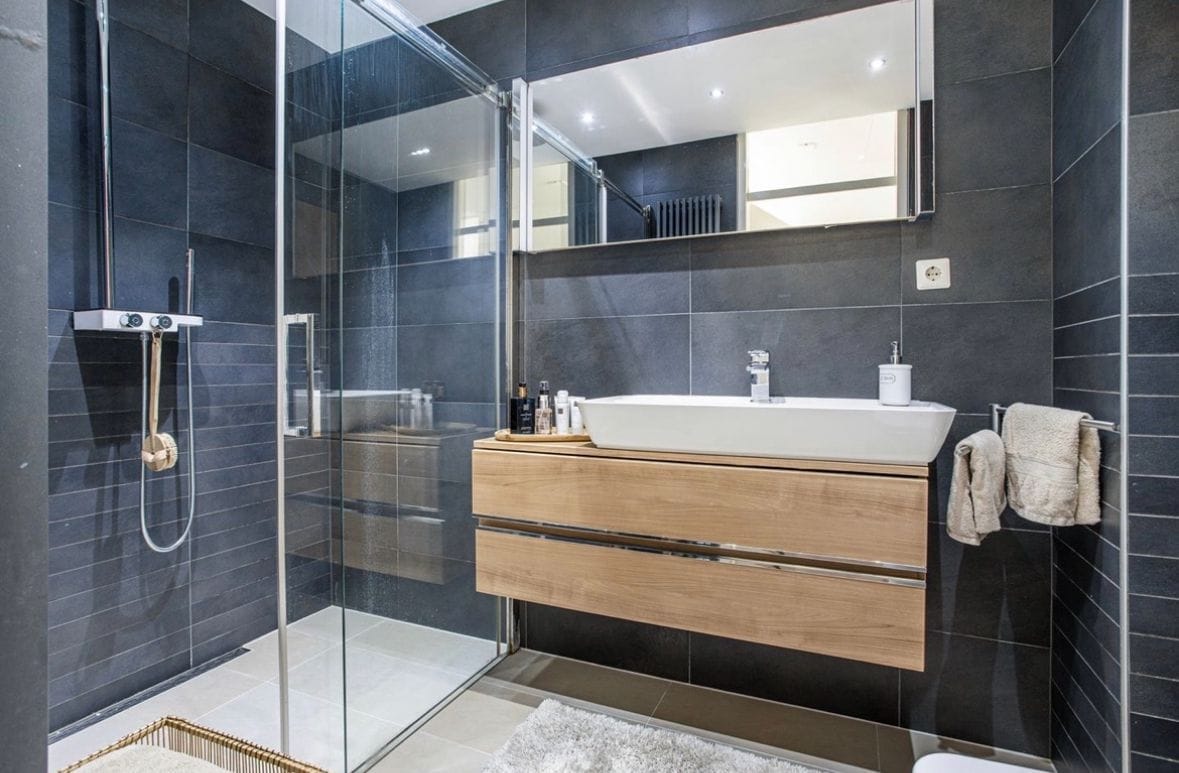 Photo 18 of Solingstraat 27