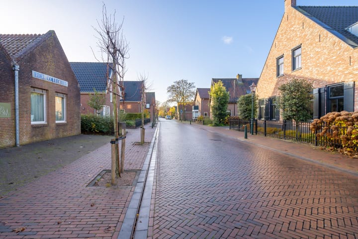 Photo 36 of Dorpsstraat 96-A