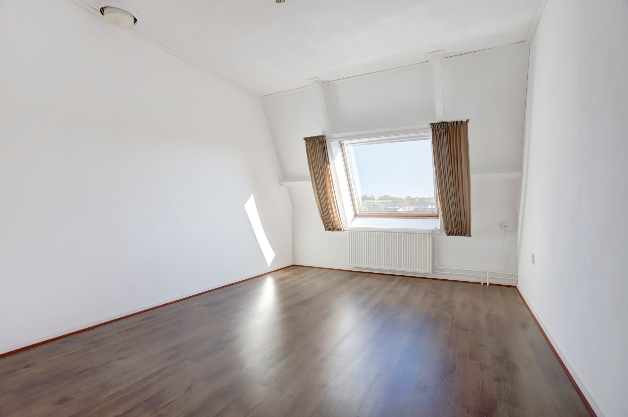 Foto 36 van Molenweg 111-J