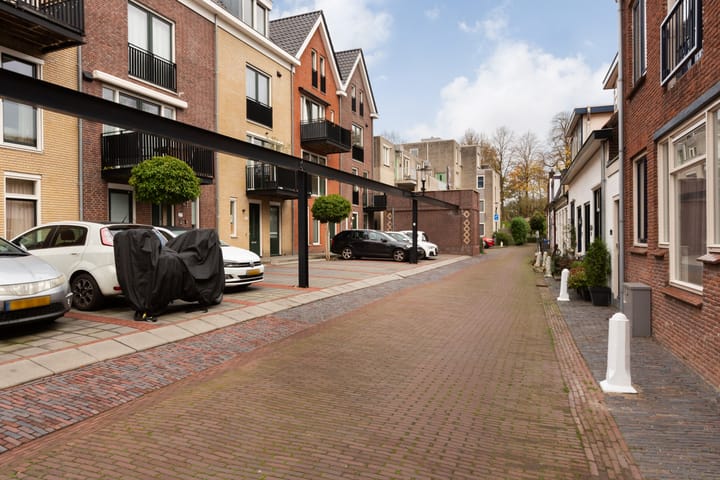 Photo 44 of Jan de Bakkerstraat 21-G