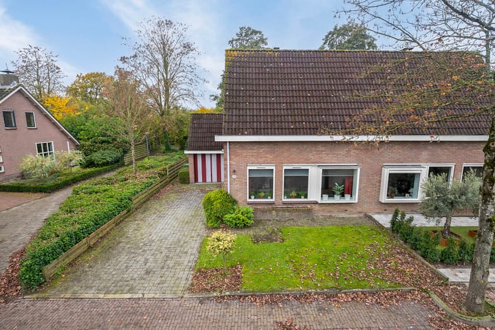 Foto 4 van Esdoornstraat 20