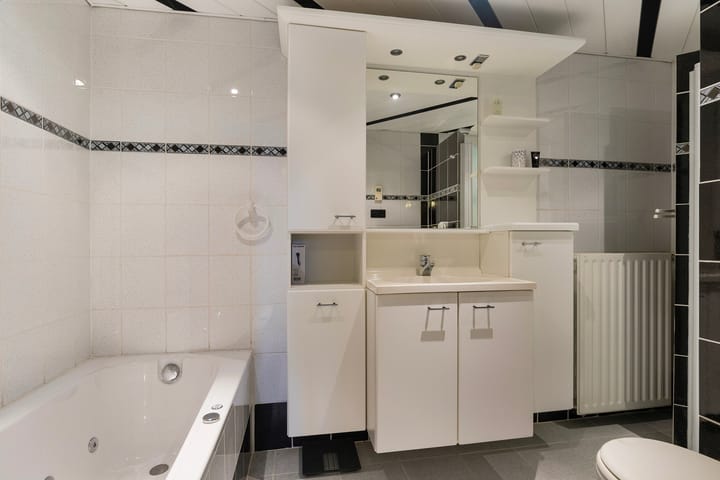 Foto 19 van Esdoornstraat 20