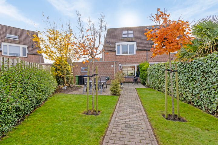 Foto 2 van Oomskinderenstraat 3