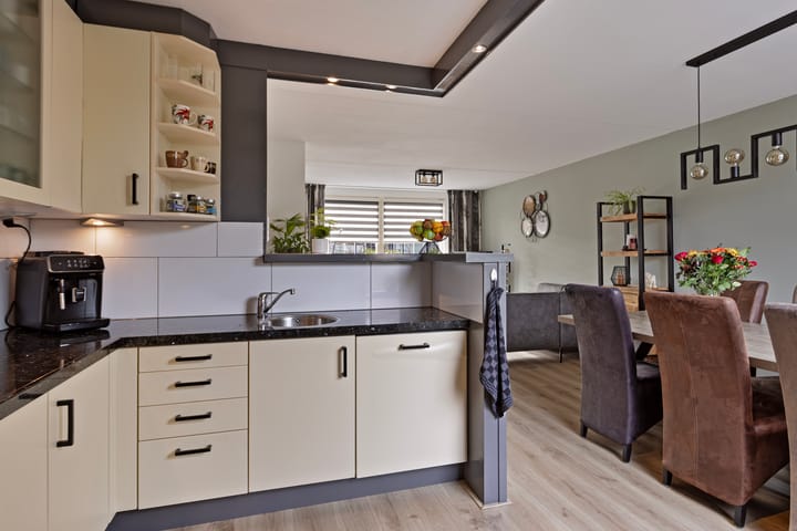 Foto 7 van Oomskinderenstraat 3