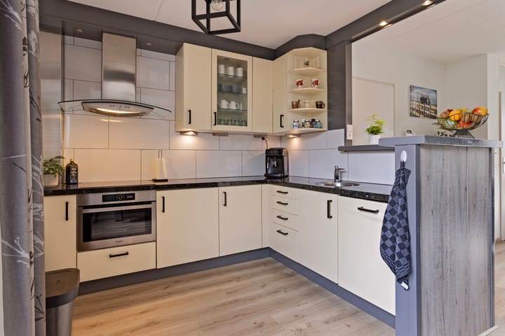 Foto 8 van Oomskinderenstraat 3