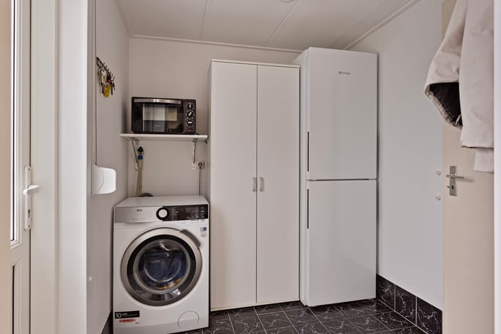 Foto 9 van Oomskinderenstraat 3