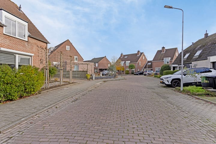 Foto 25 van Oomskinderenstraat 3