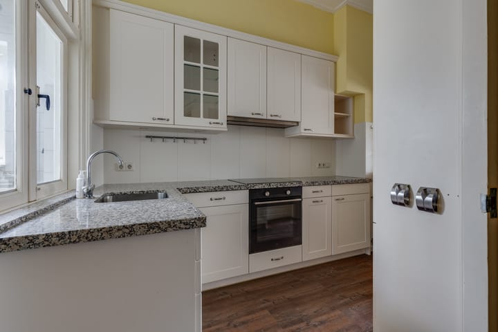 Foto 17 van Kerkstraat 1