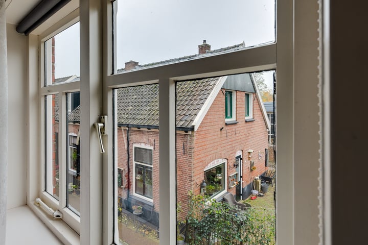 Bekijk foto 25 van Kerkstraat 1