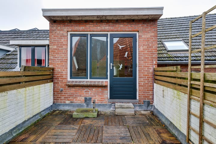 Foto 32 van Kerkstraat 1