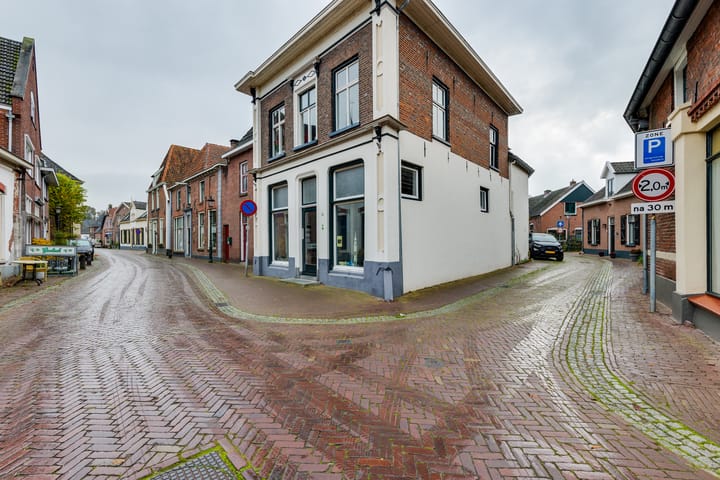 Foto 43 van Kerkstraat 1