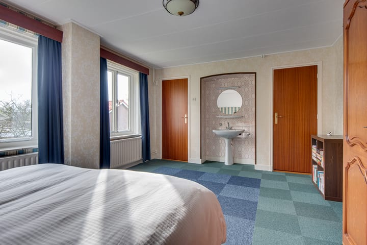 Foto 25 van Julianastraat 2