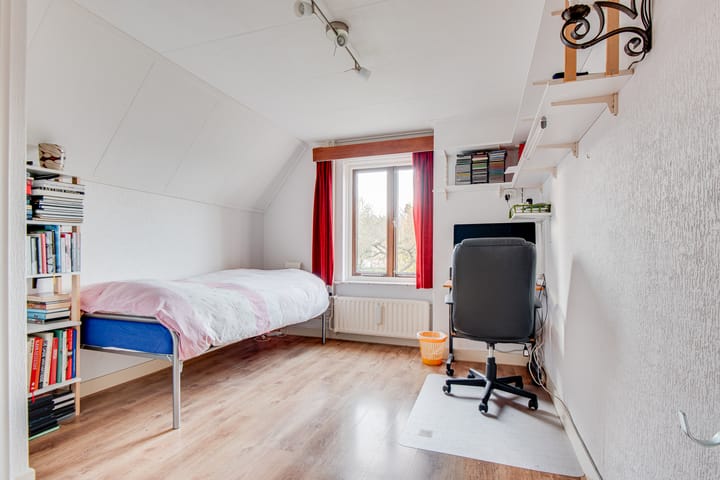 Foto 28 van Julianastraat 2