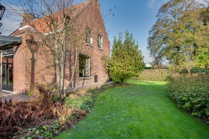 Foto 36 van Julianastraat 2