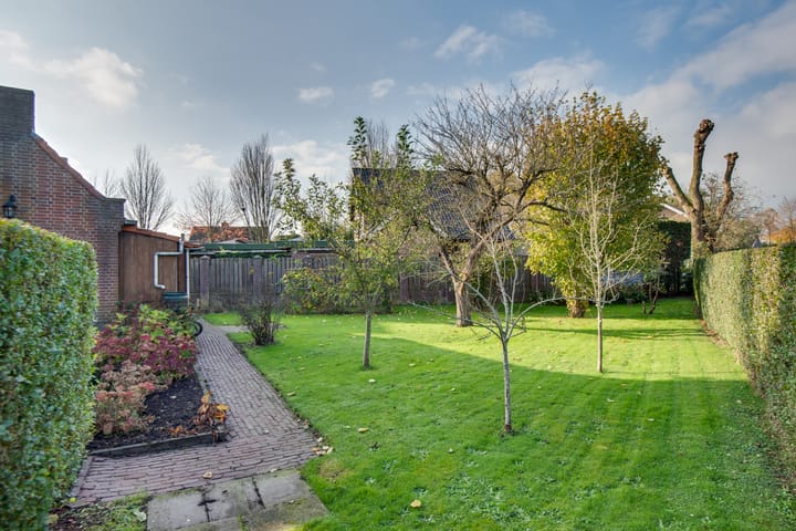 Foto 40 van Julianastraat 2