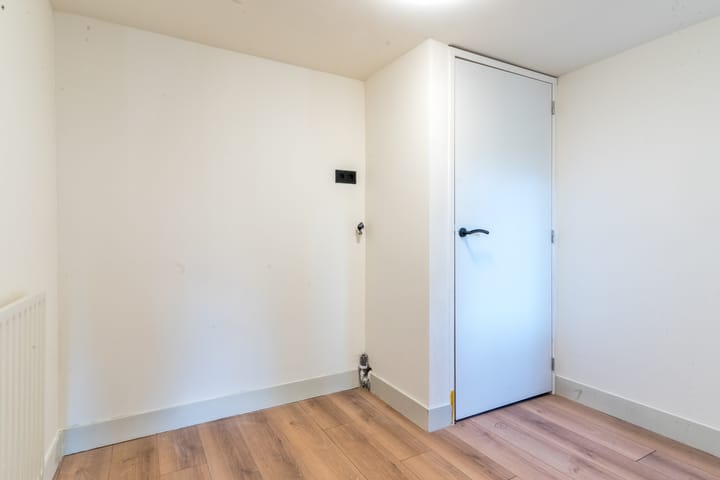 Foto 14 van Burgemeester van der Klokkenlaan 1