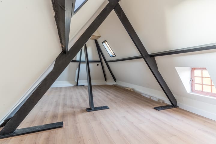 Foto 29 van Burgemeester van der Klokkenlaan 1