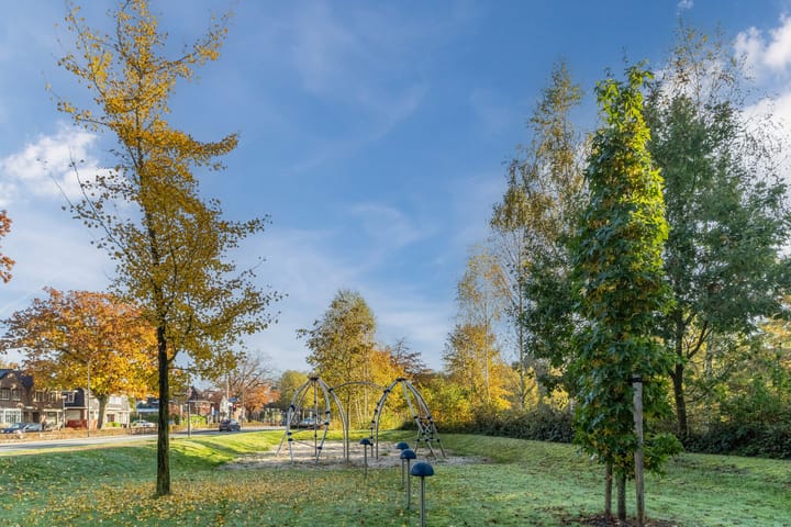 Foto 35 van Burgemeester van der Klokkenlaan 1