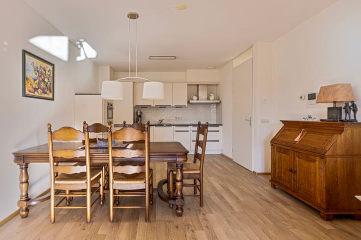 Foto 16 van Emmastraat 5-H