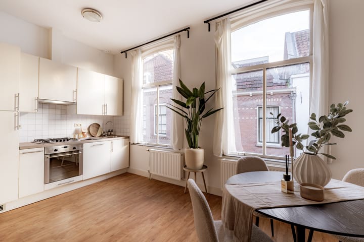 Foto 9 van Lange Lauwerstraat 34-A