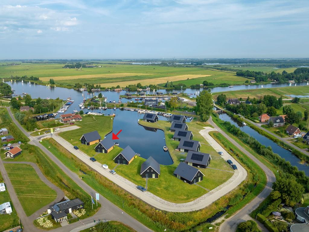 Photo 2 of Eijzengapaed 6-10