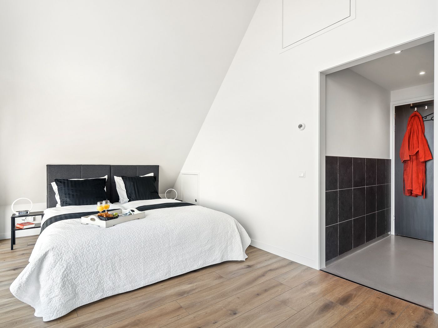 Photo 19 of Eijzengapaed 6-10