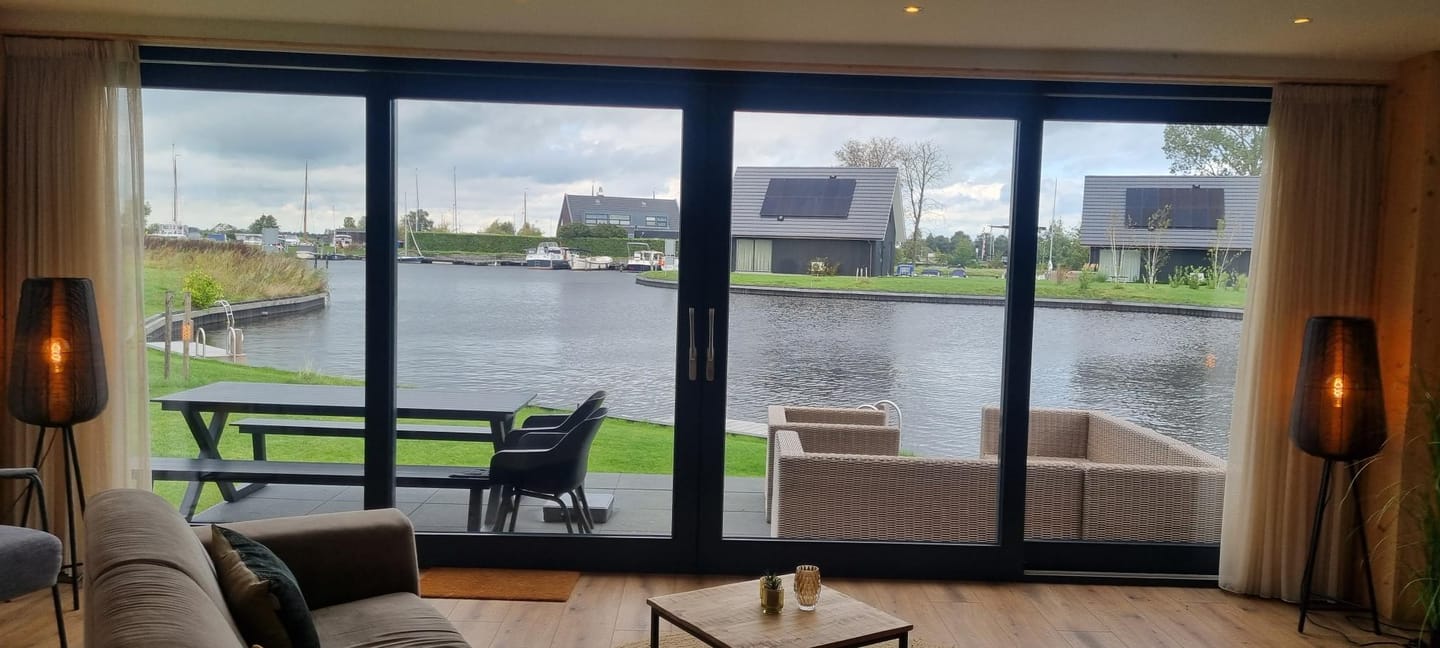 Photo 34 of Eijzengapaed 6-10