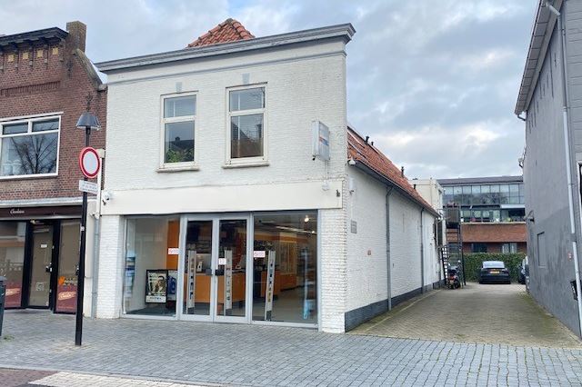 Bekijk foto 1 van Oost-Voorstraat 48