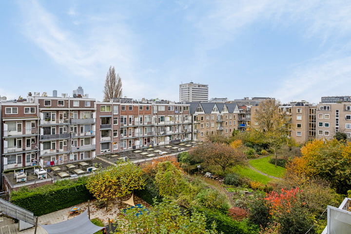 Bekijk foto 12 van Eerste Oosterparkstraat 186-K