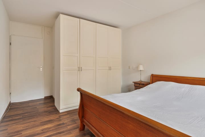 Foto 25 van Lunterenstraat 33