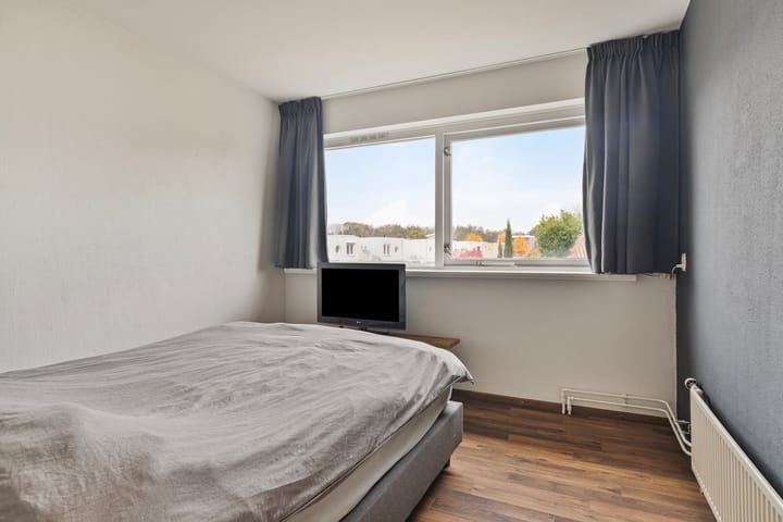 Foto 30 van Lunterenstraat 33