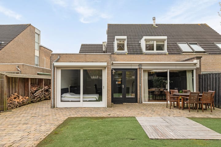 Foto 43 van Lunterenstraat 33